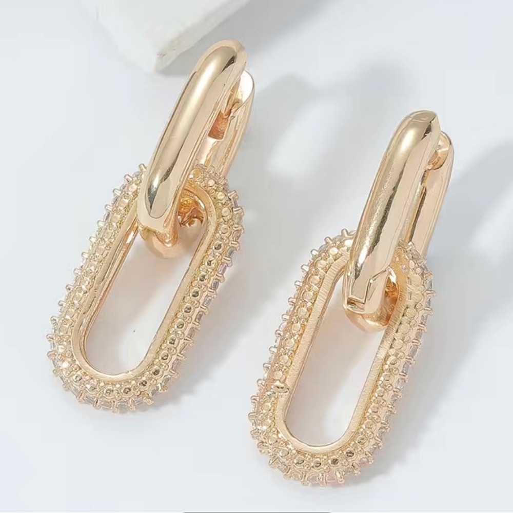 Uncommon James Milly Huggie